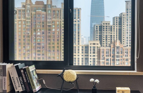 Huangpu Apartment | Sunny Abode 3Bedroom Located in Huangpu and 100 meters from the subway station