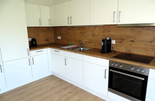Postmuenster Apartment | Sunny apartment with large garden in a local recreation area
