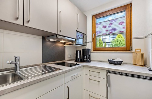 Bad Duerrheim Apartment | Sunny Balcony Apartment with 2 Balconies, Lawn, 3Welten Card & Wi-Fi near Solemar