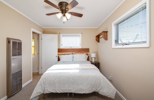 Kokomo House | Sunny bungalow with great space