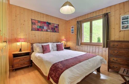 Champery Apartment | Sunny duplex, great mountain view