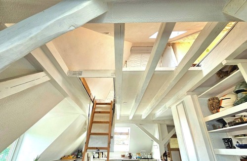 Marzahn Apartment | Sunny half-timbered apartment/Quiet and close to the center!