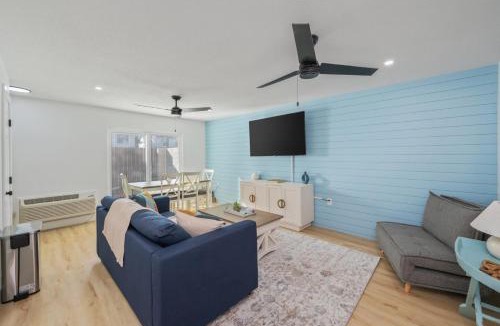 Wright Apartment | Sunny Haven 623 1BR Townhome in Fort Walton