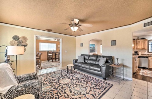 Lake Havasu City House | Sunny Lake Havasu Home with Hot Tub, 3 Mi to Beach!