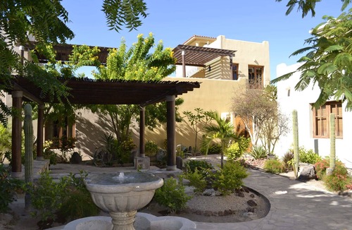 Nopolo Villa | Sunny Loreto Bay Villa; steps to beach & pool; golf, kayak, snorkel, explore