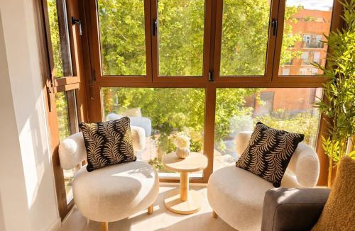 La Malva-rosa Apartment | Sunny Mediterranean Stay in Valencia Beach