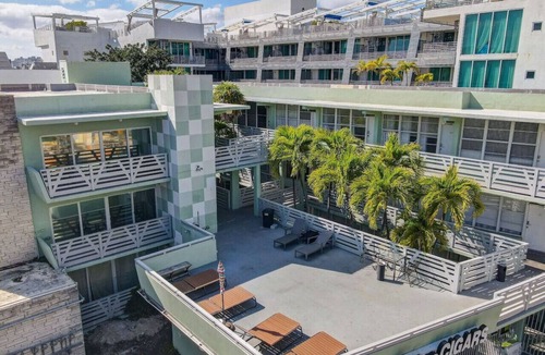 South Beach Condo | Sunny Ocean Dr Condo, w/2 Queen Beds, South Beach