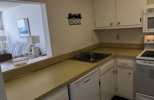 Rehoboth Beach Condo | Sunny Ocean-View Condo on Rehoboth's Boardwalk – Pool, Balcony, Walk Everywhere