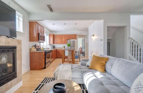 Belmont Apartment | Sunny PDX 2BR - Local Eateries Parks & Espresso