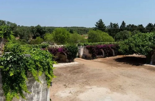 Maruggio House | Sunny Puglia in ground floor 220mqflat in Estate with vaulted ceilings near sea
