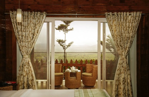 Paud Resort | Sunny's World