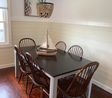 Sagamore Beach House | Sunny Sagamore Getaway—Steps from the Sand
