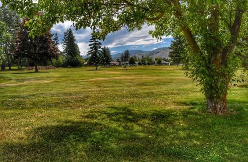 Chase Bed & Breakfast | Sunny Shuswap B&B
