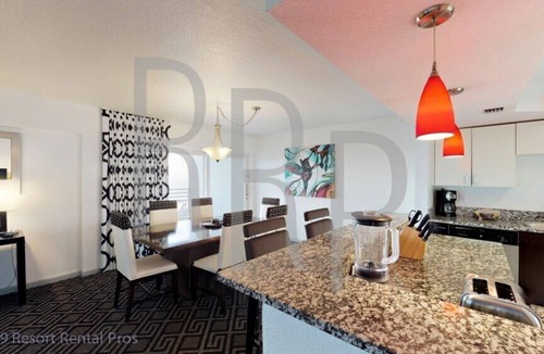 Surfside Condo | Sunny Solara Surfside, 1 Bedroom Oceanfront Resort
