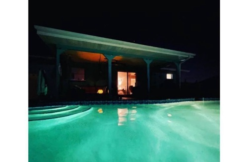South Venice House | Sunny South Venice Home with Pool and Smart Gym