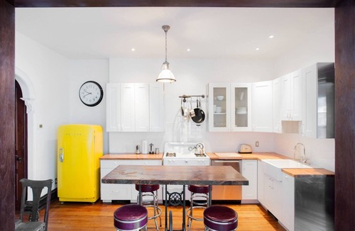 Hudson Apartment | Sunny, Spacious & Central: Fedora