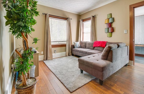 Dayton House | Sunny + Spacious Dayton Condo ~ 1 Mi to Downtown!