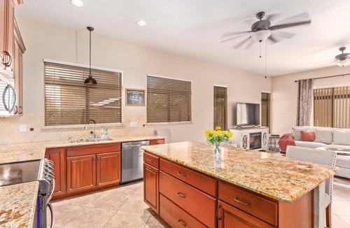 Estrella Mountain Ranch House | Sunny & Spacious * Heated Pool * Walk to the Lakes & Parks!