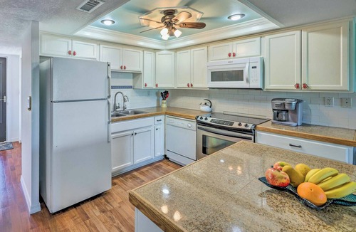 Crescent Beach Condo | Sunny St Augustine Condo w/Community Pool!