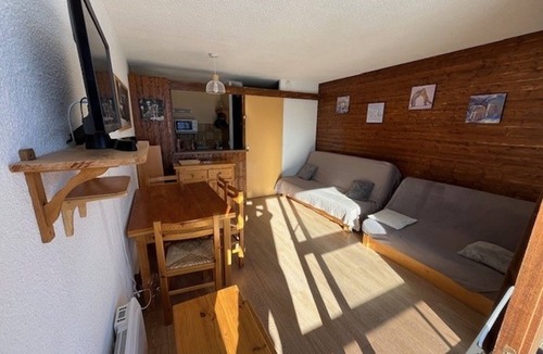 Orcieres-Merlette Apartment | Sunny studio 26m² for 4 people in Orcières