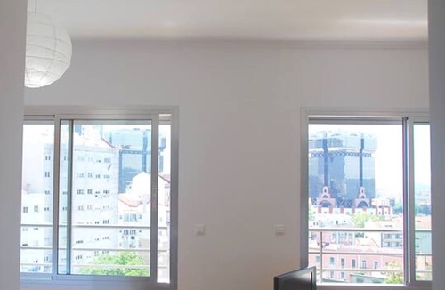 Santa Isabel Apartment | Sunny studio with a city view