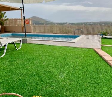 Elaia House | Sunny Villa Elia