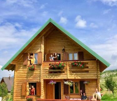 Zabljak House | Sunnyside
