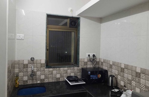 Navi Mumbai Apartment | SunRay Serviced Apt , Sea View ,Ulwe, Navi Mumbai Airport