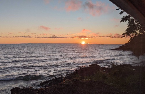 Eagle Harbor Cottage | Sunrise Cove Cottage: Summer Bliss Awaits at Sunrise Cove – Swim, Hike & Explore on Lake Superior