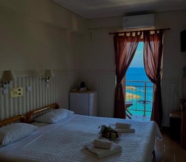 Kokkari Hotel | Sunrise