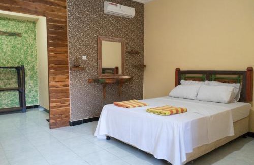 Lovina Bed & Breakfast | Sunrise Lodge & Lounge