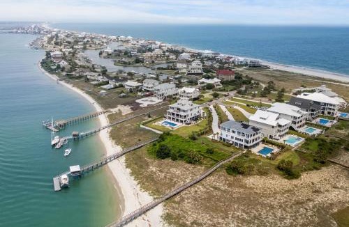 Inlet Harbour House | Sunrise Point