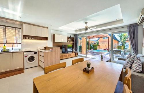 Klong Son Villa | Sunrise Pool Villa - by KohChangVillas