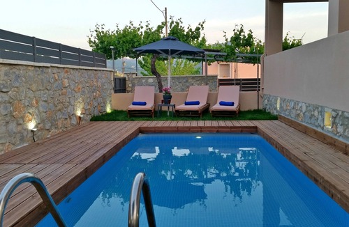 Monopari House | Sunrise Residence