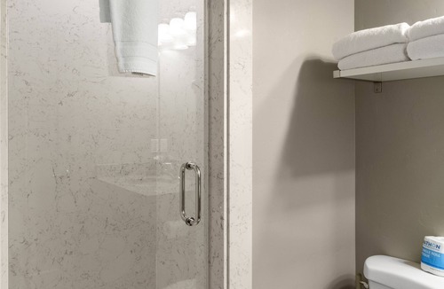 Garden City Hotel | Sunrise Resort Room #101 | 0 Bed, 1 Bath