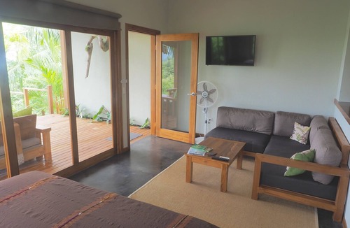 Montezuma Apartment | Sunrise Studio at Taru Rentals