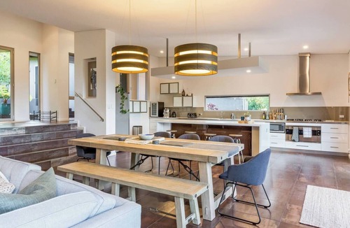 Yallingup Siding House | Sunrise Tranquillity Luxe Retreat with Heated Spa
