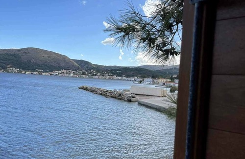 Kardamyla Villa | Sunrise View