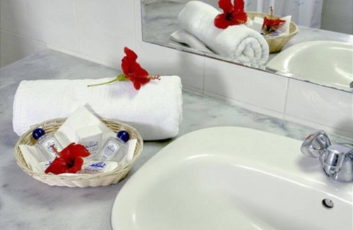Messini Hotel | Sunrise Village Beach