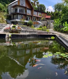 Parongpong Hotel | Sunriver Hotel