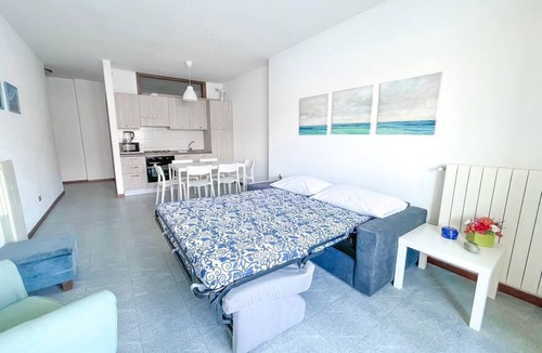 Bellano Apartment | SUNSET 2 by Design Studio
