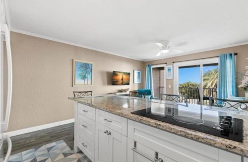Rocky Point Apartment | Sunset and Serenity Sailport Tampa