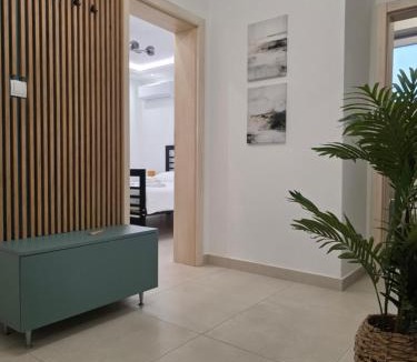 Radanovici Apartment | Sunset Apartment