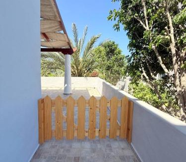 Gourna House | Sunset Apartments