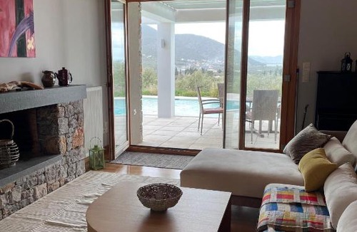 Chalcis Villa | Sunset Bay