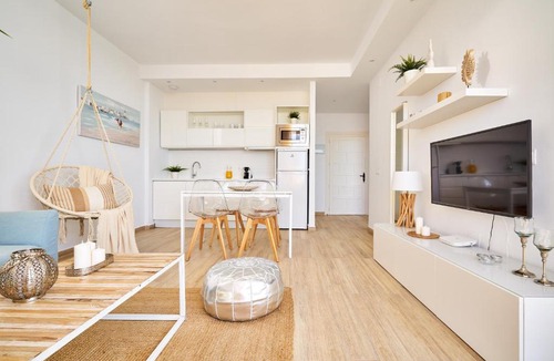 Torremolinos Apartment | SUNSET BEACH Charming apartment with jacuzzi