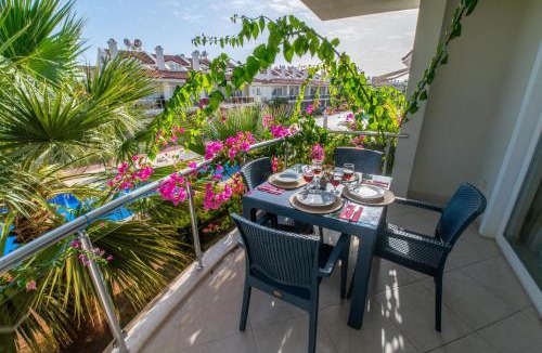 Fethiye City Center Apartment | Sunset Beach Club Aqualettings Mermaid 30