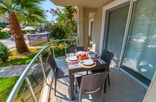 Fethiye City Center Apartment | Sunset Beach Club Aqualettings Mermaid 37
