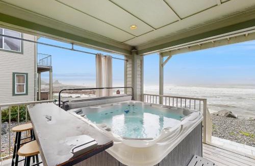 Gold Beach House | Sunset Beach House