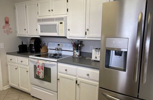 Sunset Beach House | Sunset Beach island home - canal front! Close to beach!